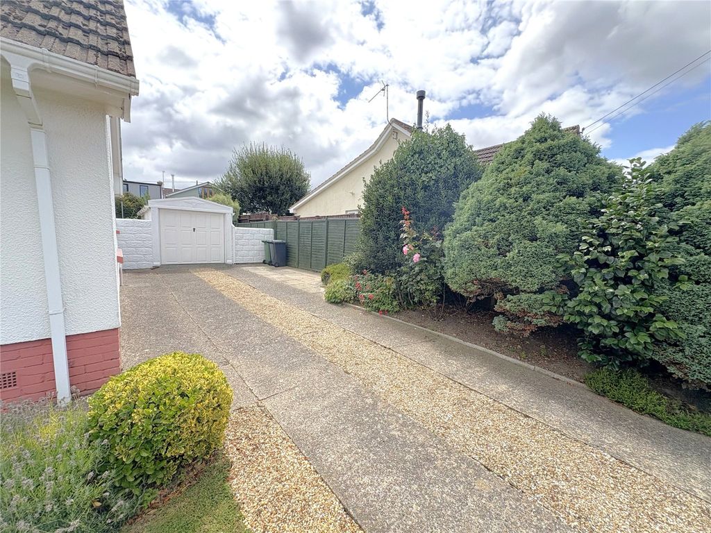 Property photo 2 of 21 Picture No. 33