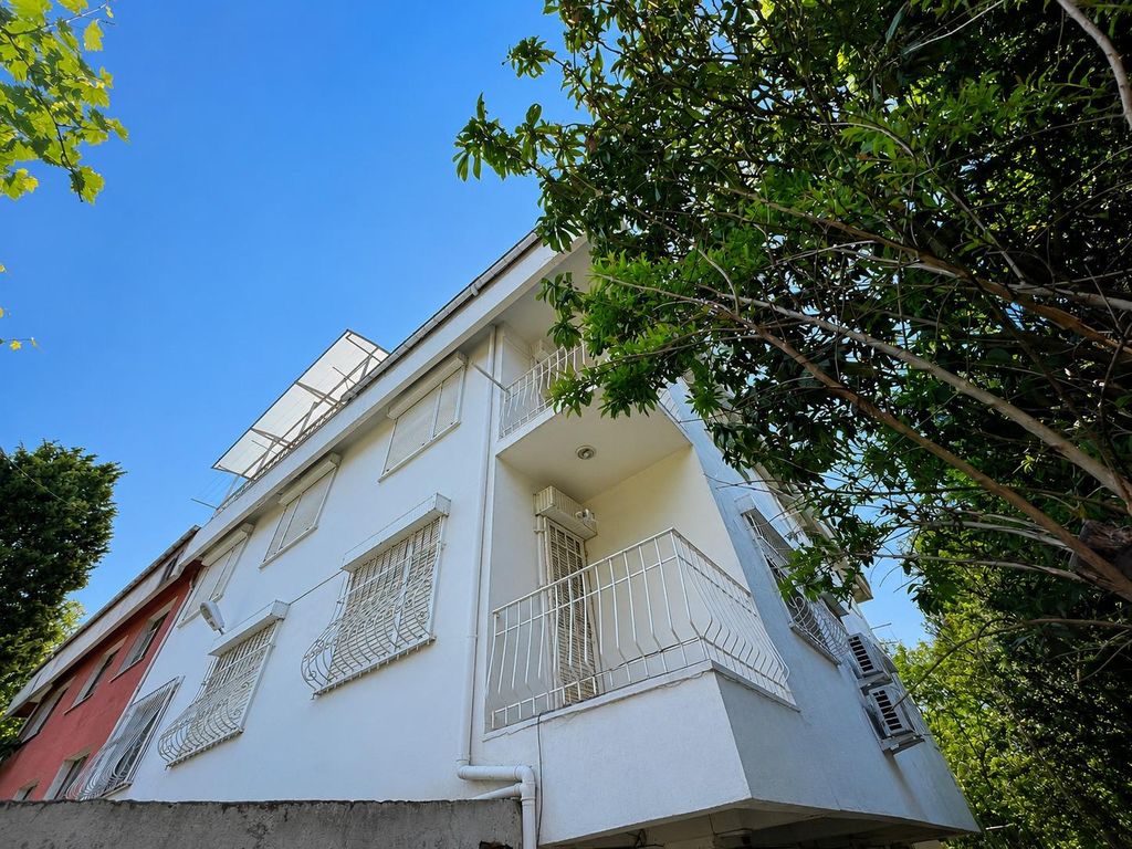 Property photo 2 of 7