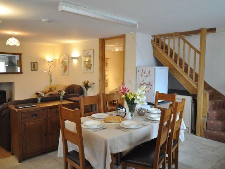 Property photo 2 of 9