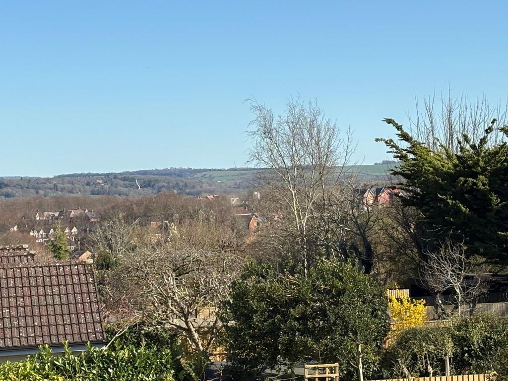 Property photo 3 of 22 18.Jpg