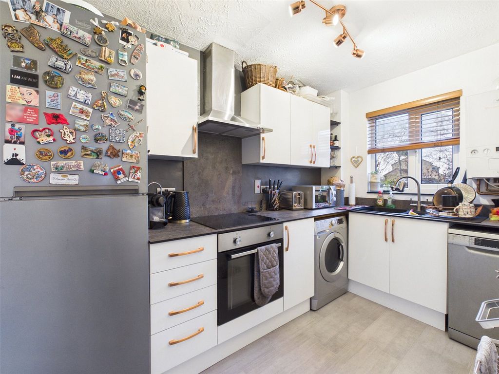 Property photo 3 of 7 Picture No. 02