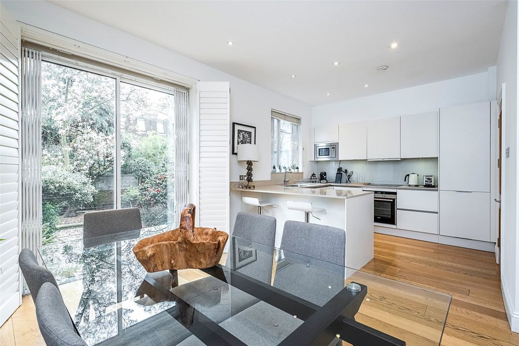 Property photo 2 of 9 Picture No. 08