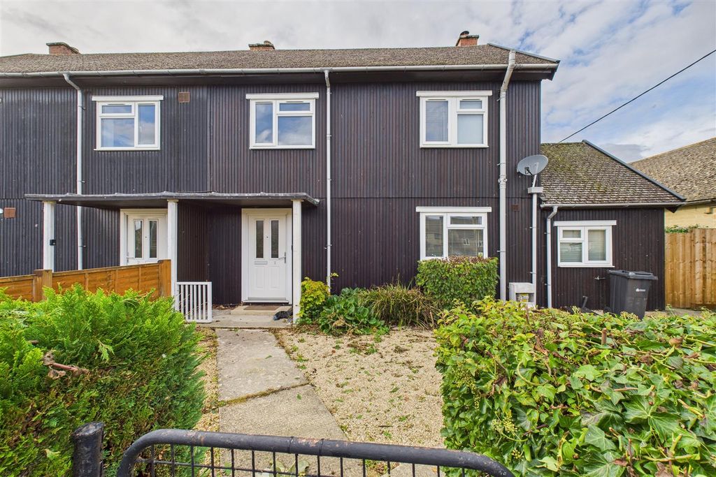 Property photo 2 of 38 1 And 2 The Plies, Fairford, Cirencester, Gloucest