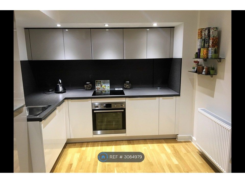 Property photo 3 of 23
