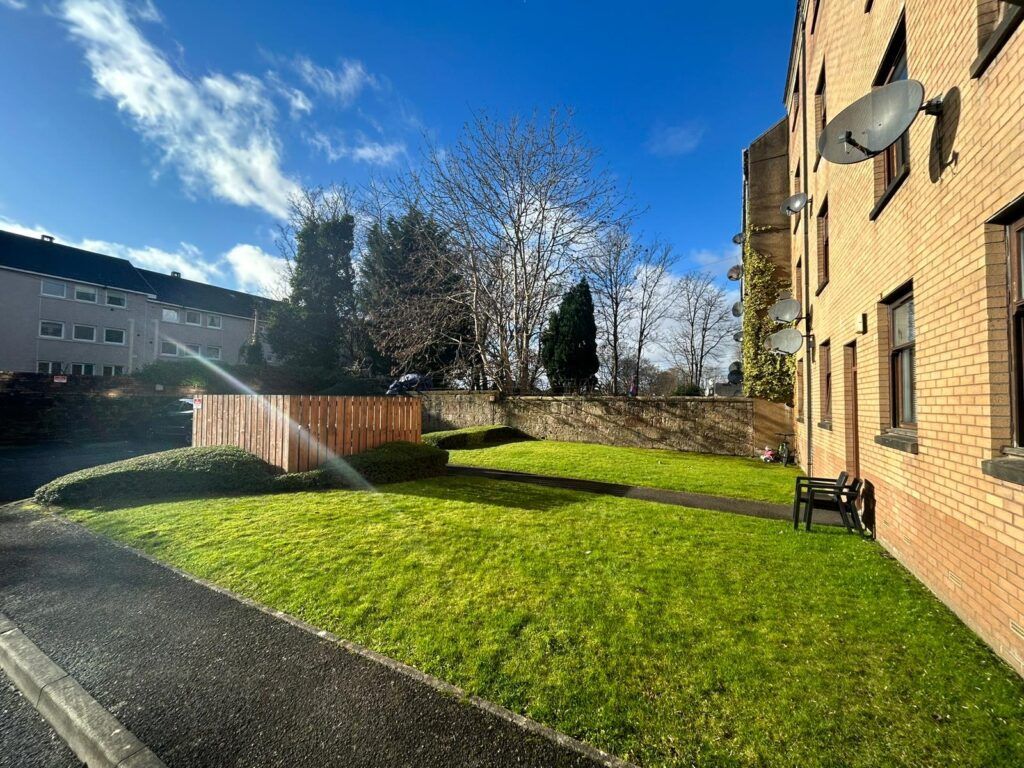 Property photo 3 of 21