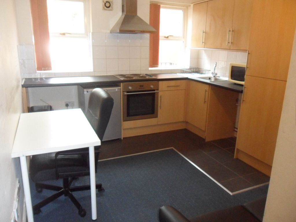 Property photo 2 of 8