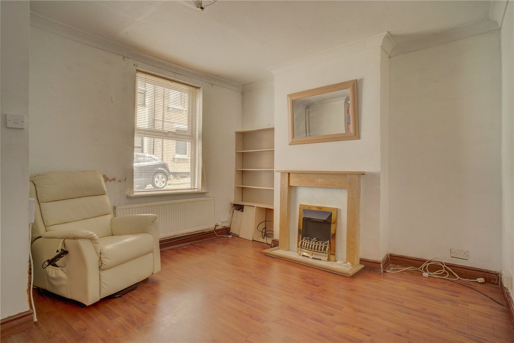 Property photo 2 of 9 Picture No. 02