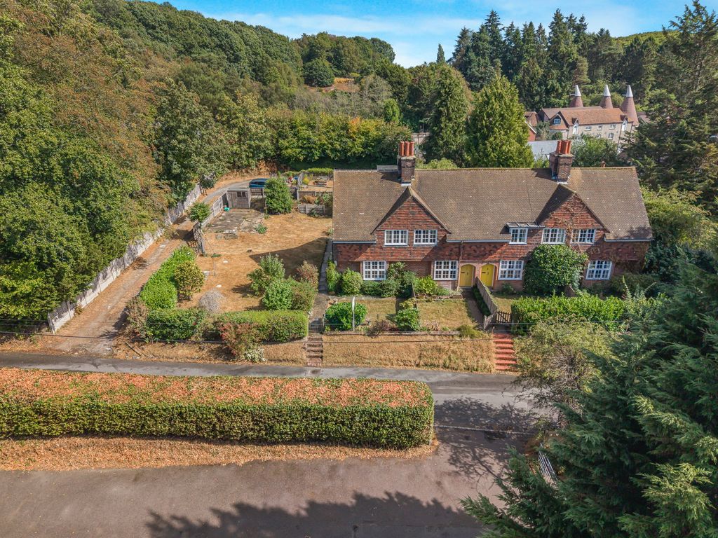 Property photo 1 of 42