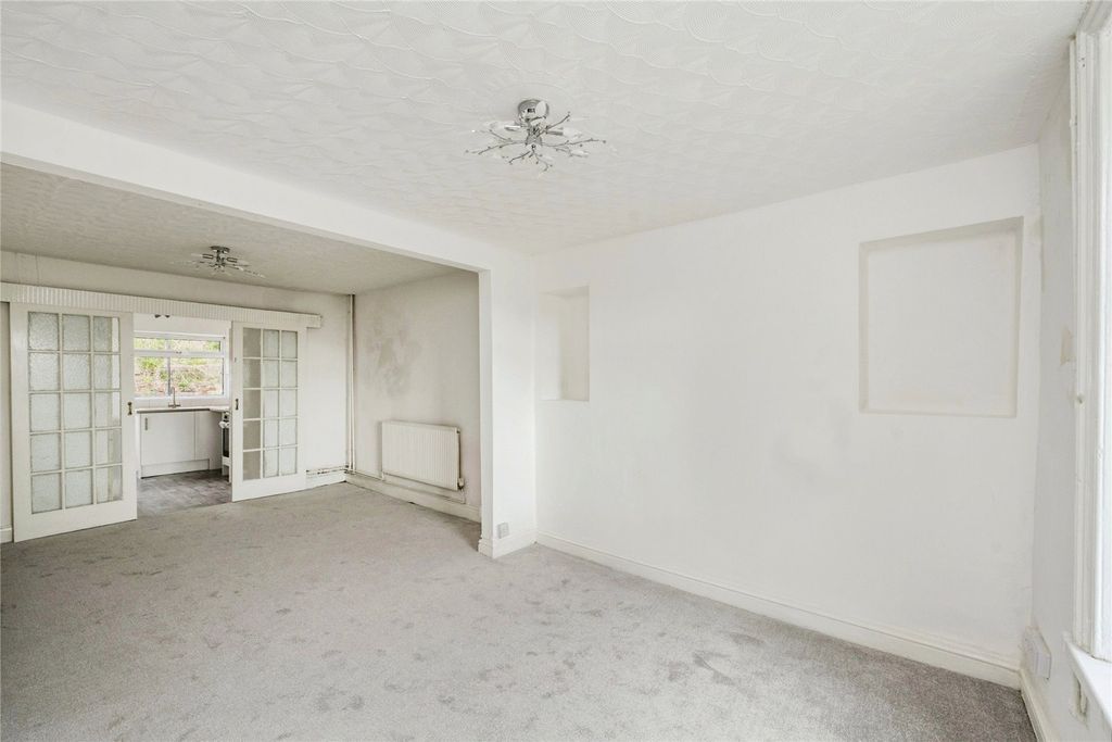 Property photo 3 of 16 Picture No. 05