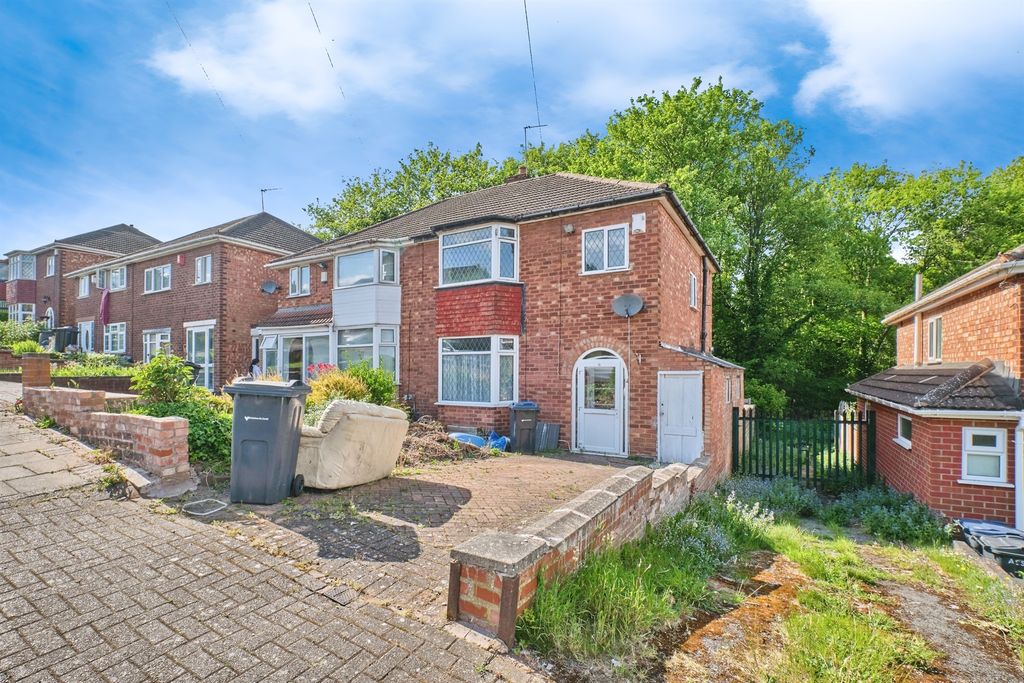 Property photo 1 of 17