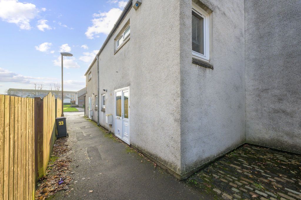 Property photo 2 of 29