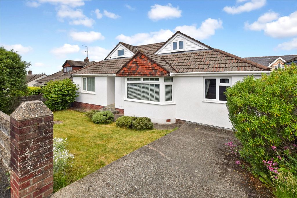 Property photo 1 of 39 Picture No. 43