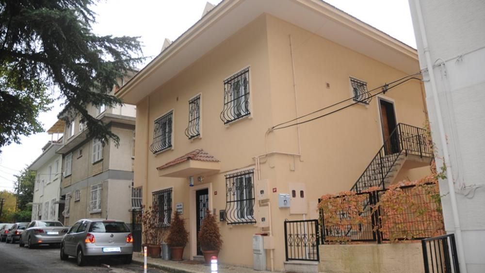 Property photo 2 of 6 Istanbul House For Sale In Prestigious Bebek - Exterior