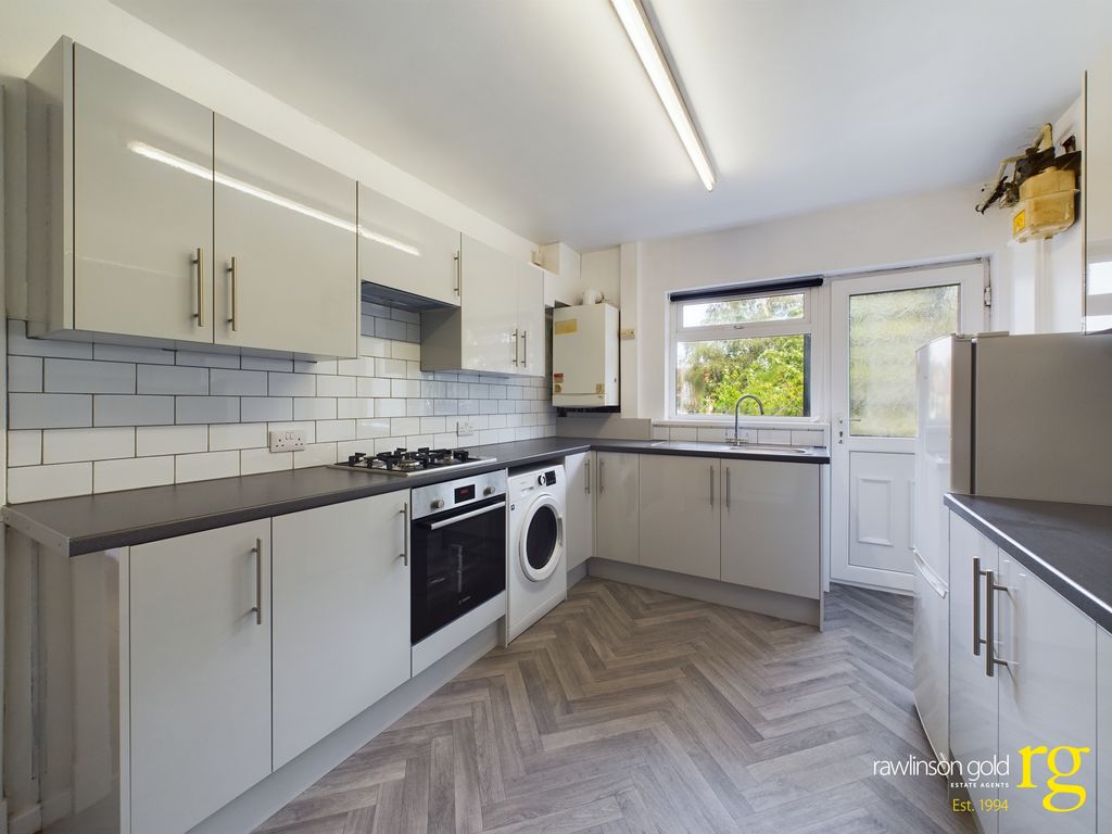 Property photo 3 of 6 Cam02900G0-Pr0148-Still002