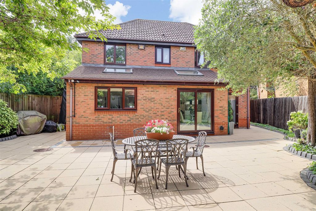 Property photo 3 of 27 Img (26).Jpg