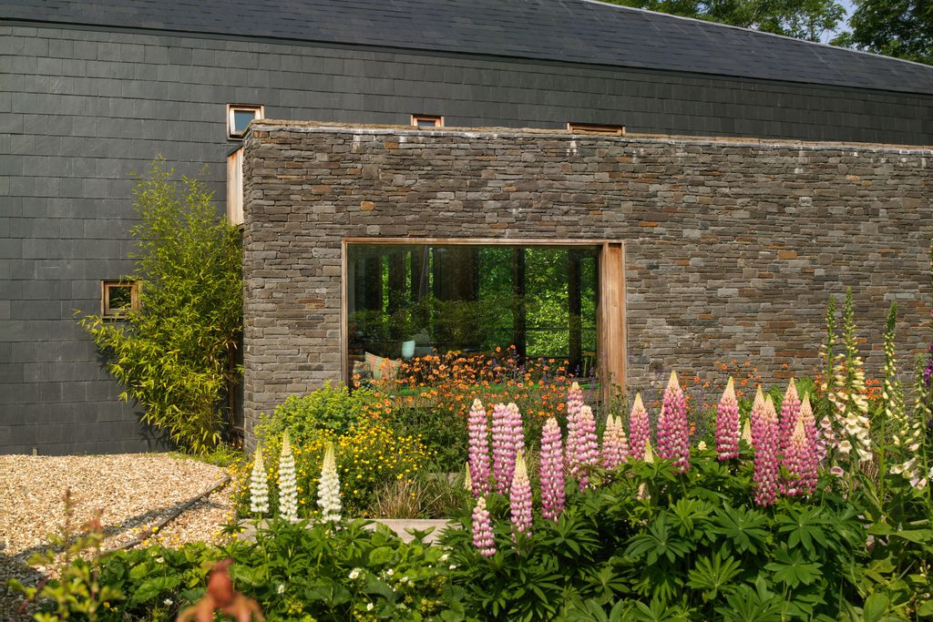 Property photo 3 of 28 233344 - Frontelevation_Side.Jpg