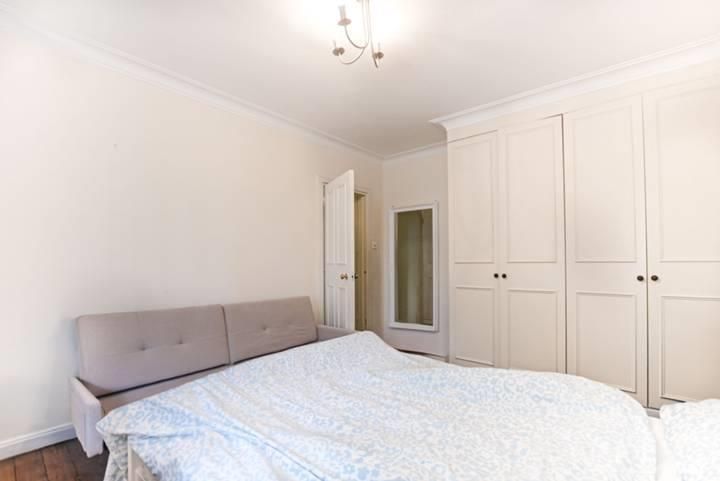 Property photo 2 of 8 1000039721.Jpg