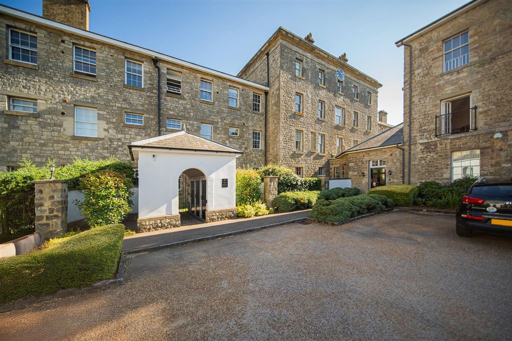 Property photo 1 of 11 St Andrews Park-10.Jpg