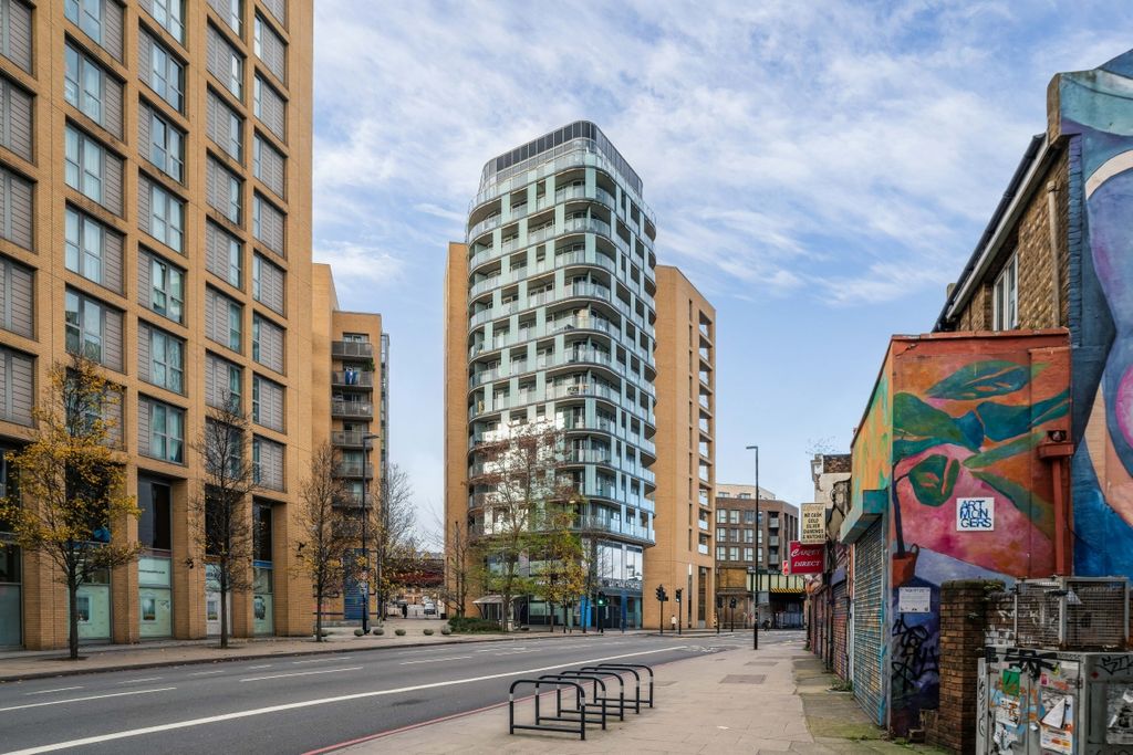 Property photo 1 of 13