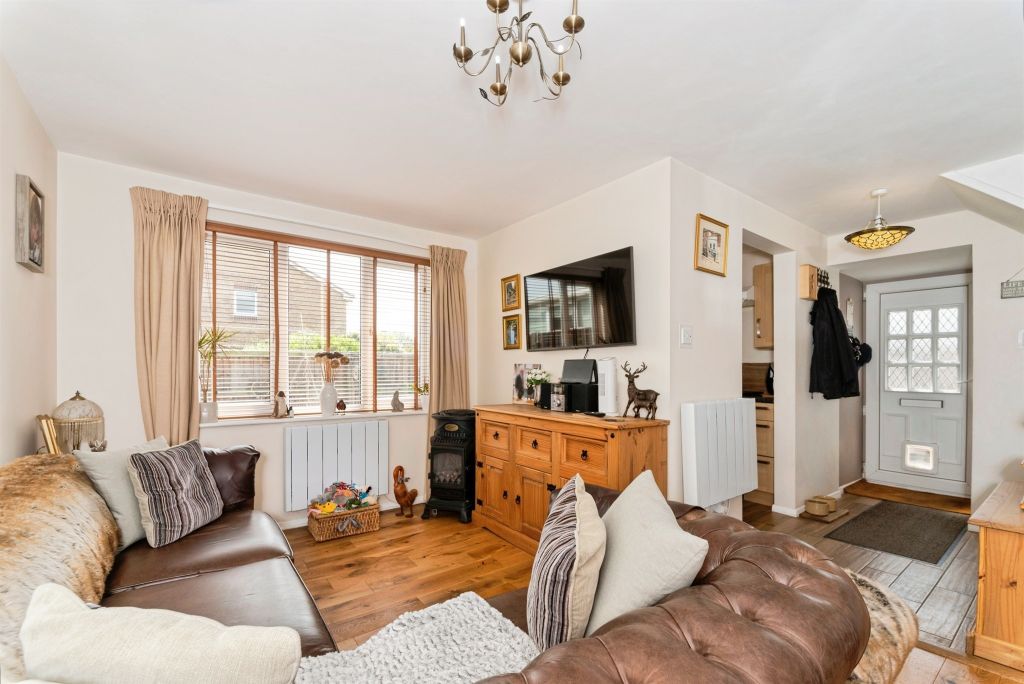 Property photo 2 of 17