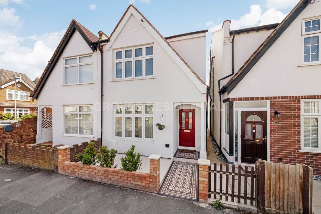 Property photo 1 of 16