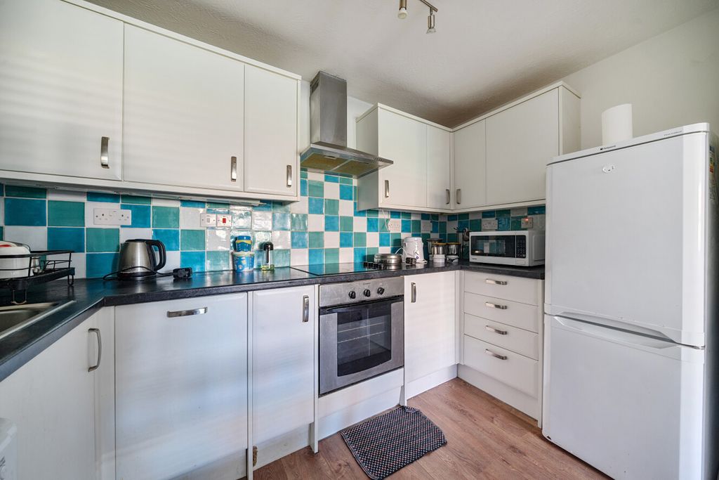 Property photo 3 of 13 1429562-5-69Caa81...