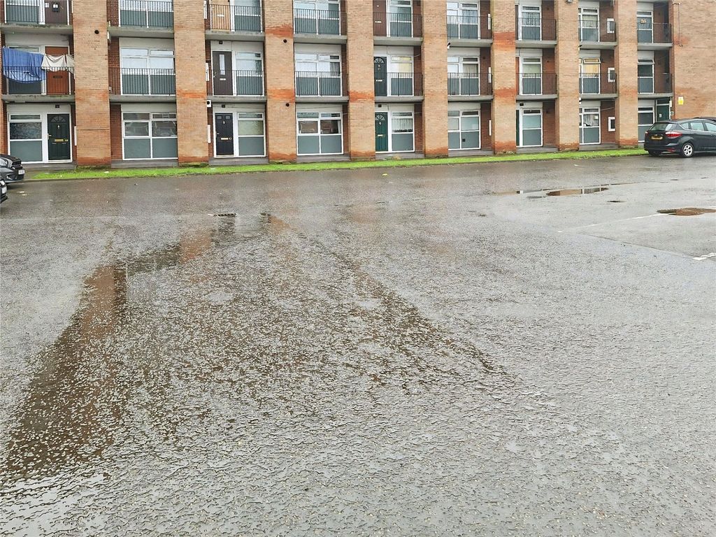 Additional image 9 of 1 bed flat for saleLydgate Court, Nuneaton, Warwickshire CV11