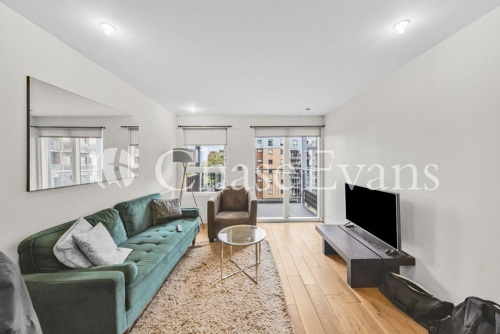 Property photo 3 of 12 Living Area