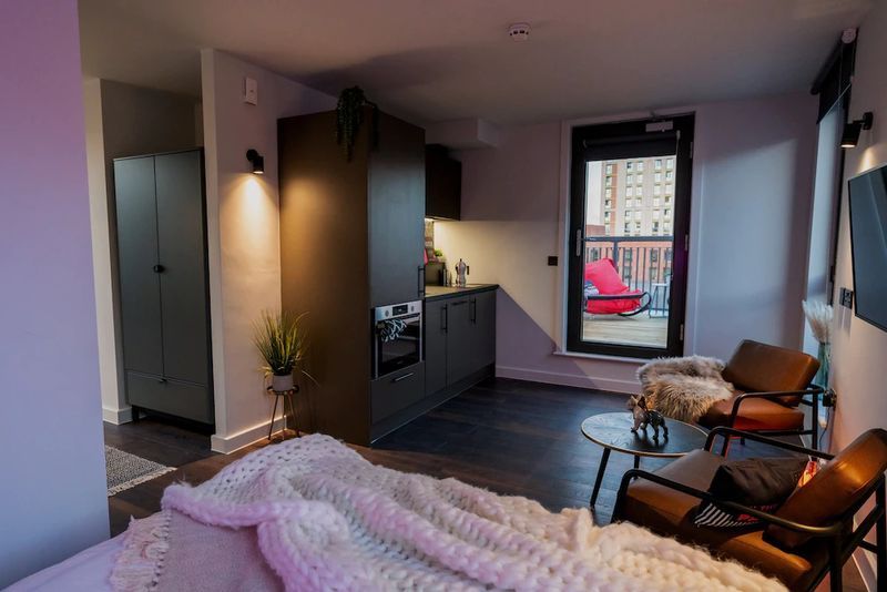 Property photo 1 of 6 Open Plan Living