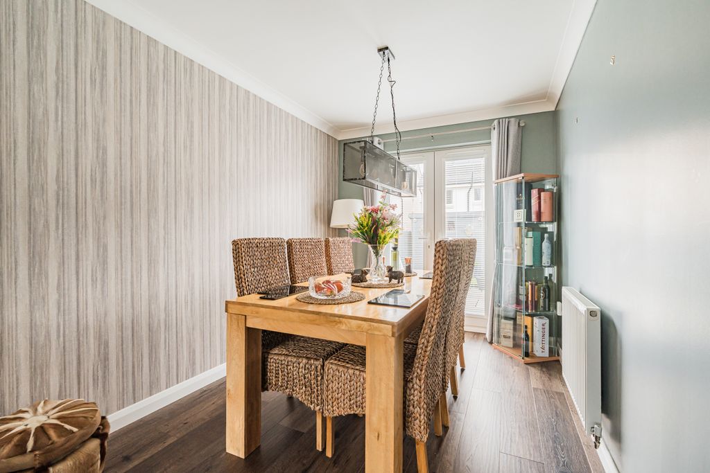 Property photo 3 of 24 Property Image 3