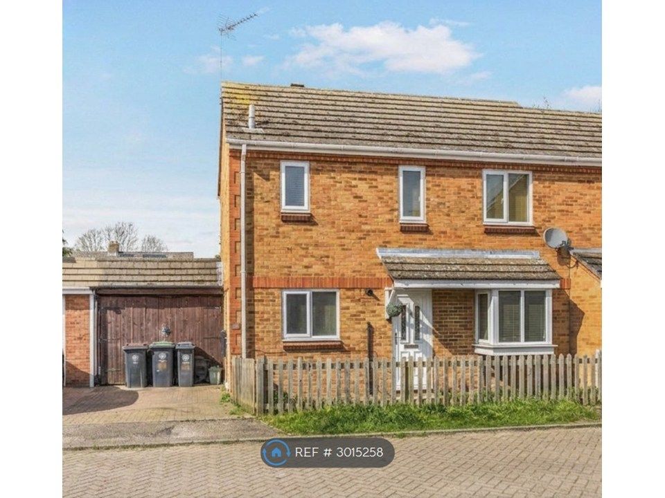 Property photo 2 of 12