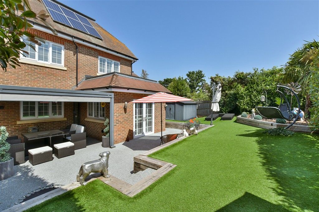 Property photo 2 of 17 Rear Garden