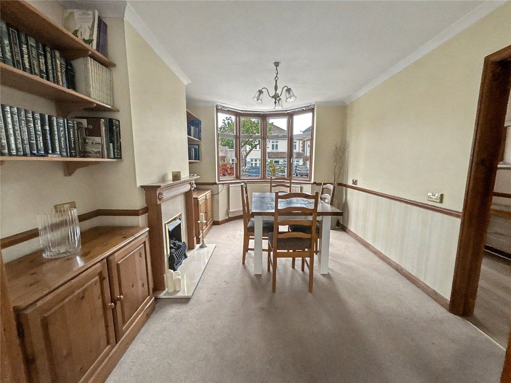 Property photo 2 of 18 Picture No. 05