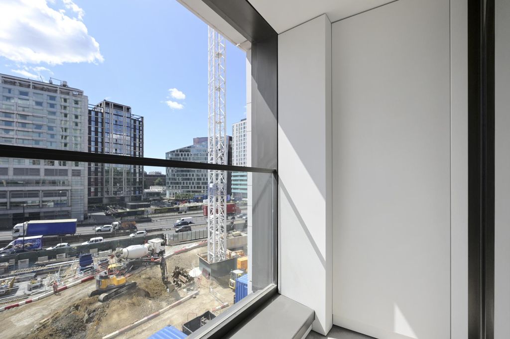 Property photo 3 of 4