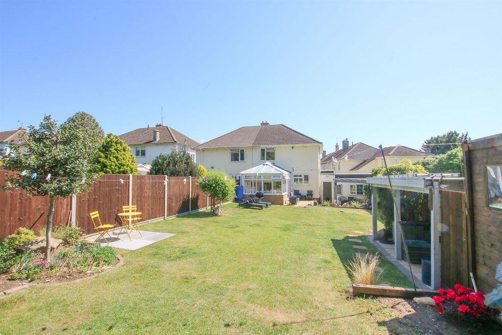 Property photo 3 of 13 Img_4983.Jpg