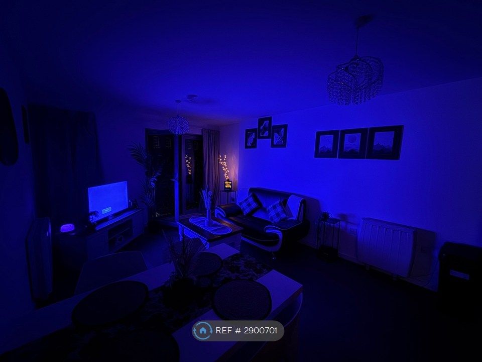Property photo 3 of 35
