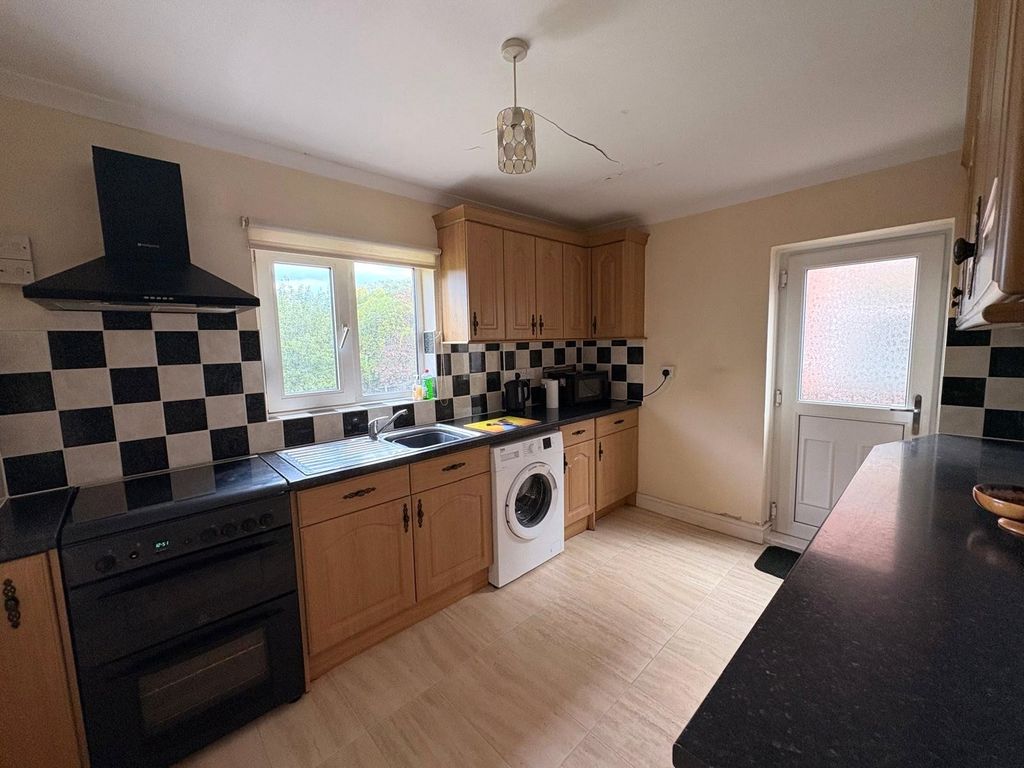 Property photo 3 of 25 Picture No. 26