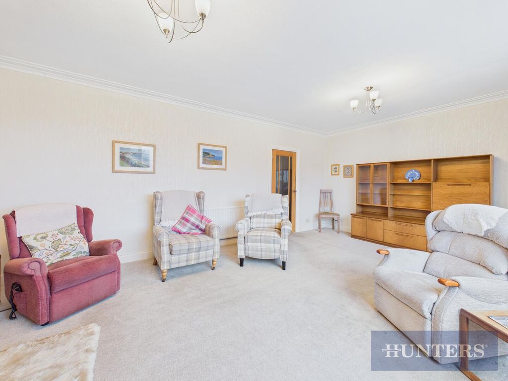 Property photo 3 of 13 Living Room