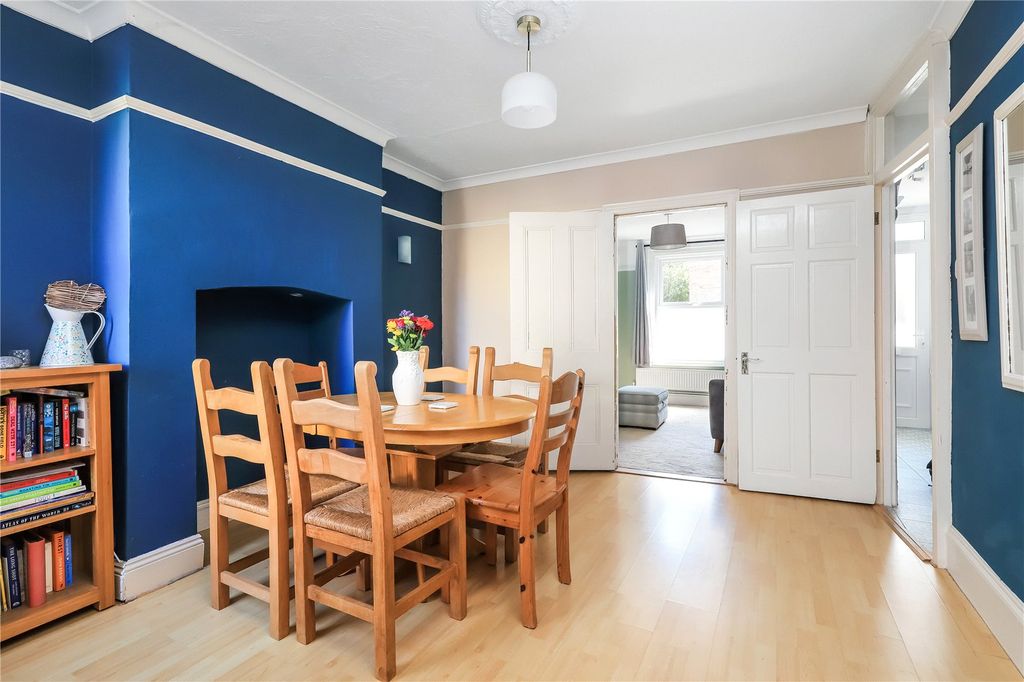 Property photo 3 of 14 Picture No. 02