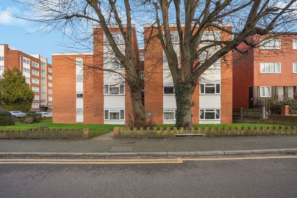Property photo 1 of 15