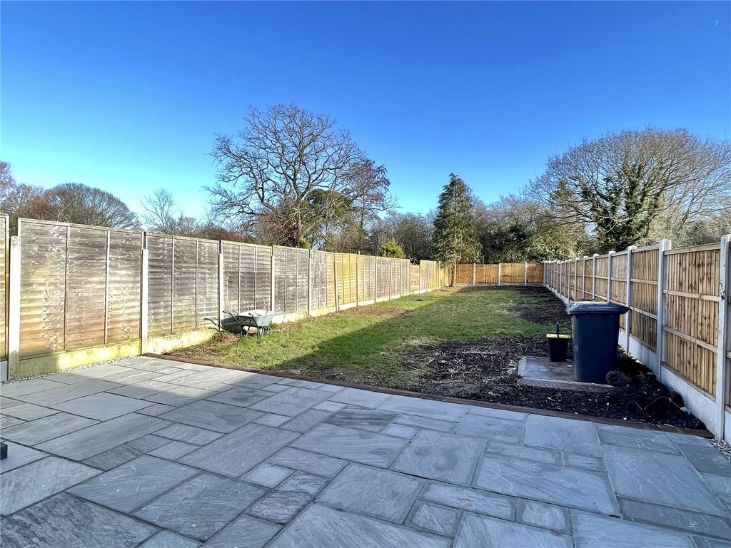 Property photo 3 of 17 Picture No. 21