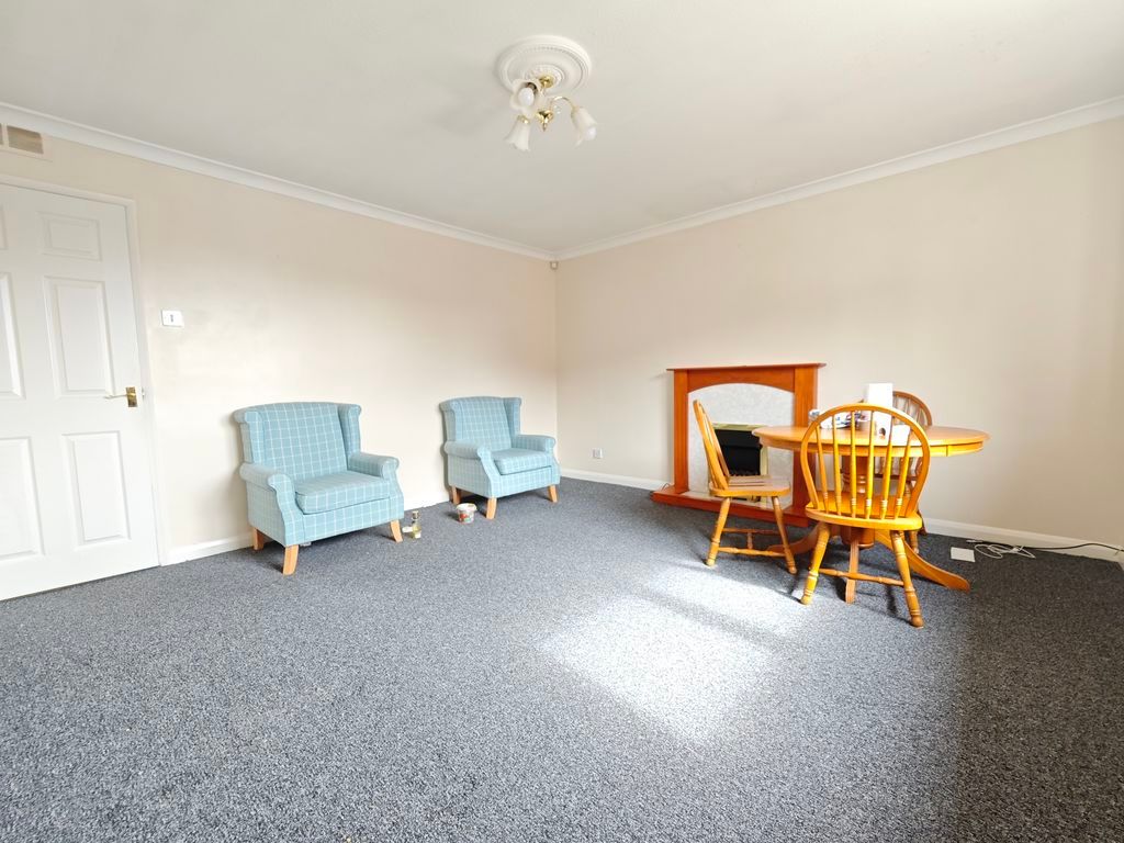 Property photo 3 of 11 Photo 3