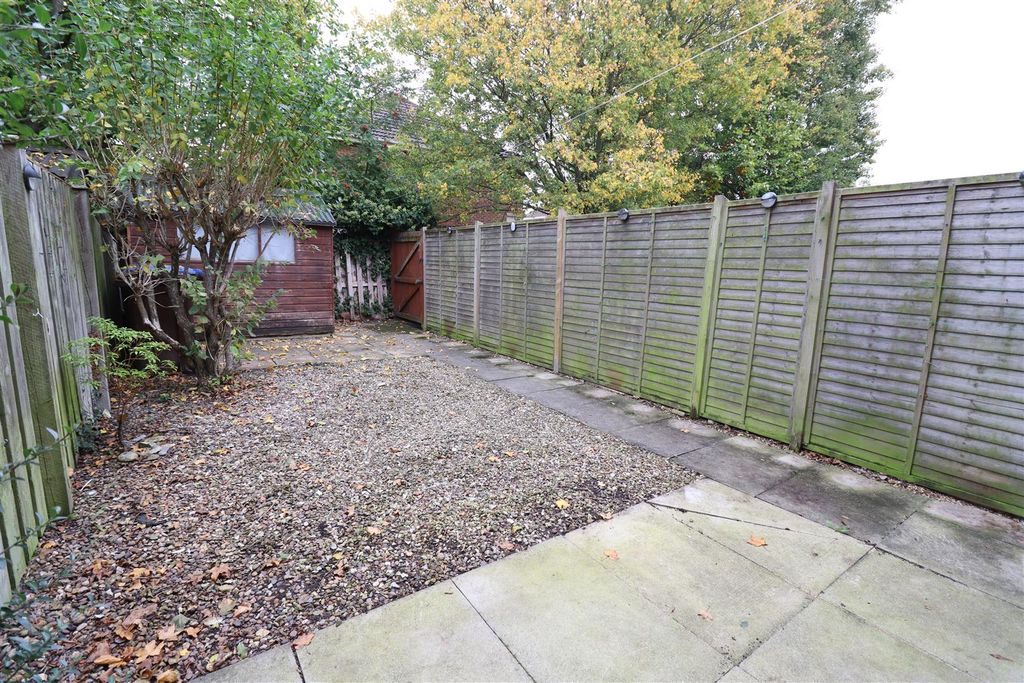 Property photo 3 of 8