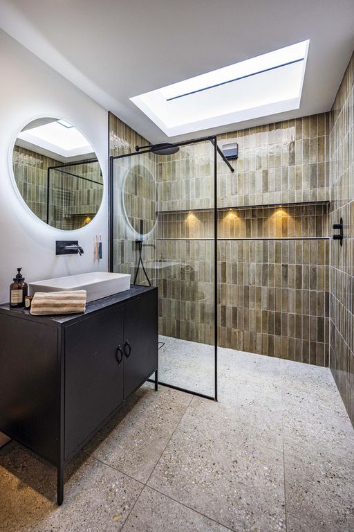 Property photo 3 of 24