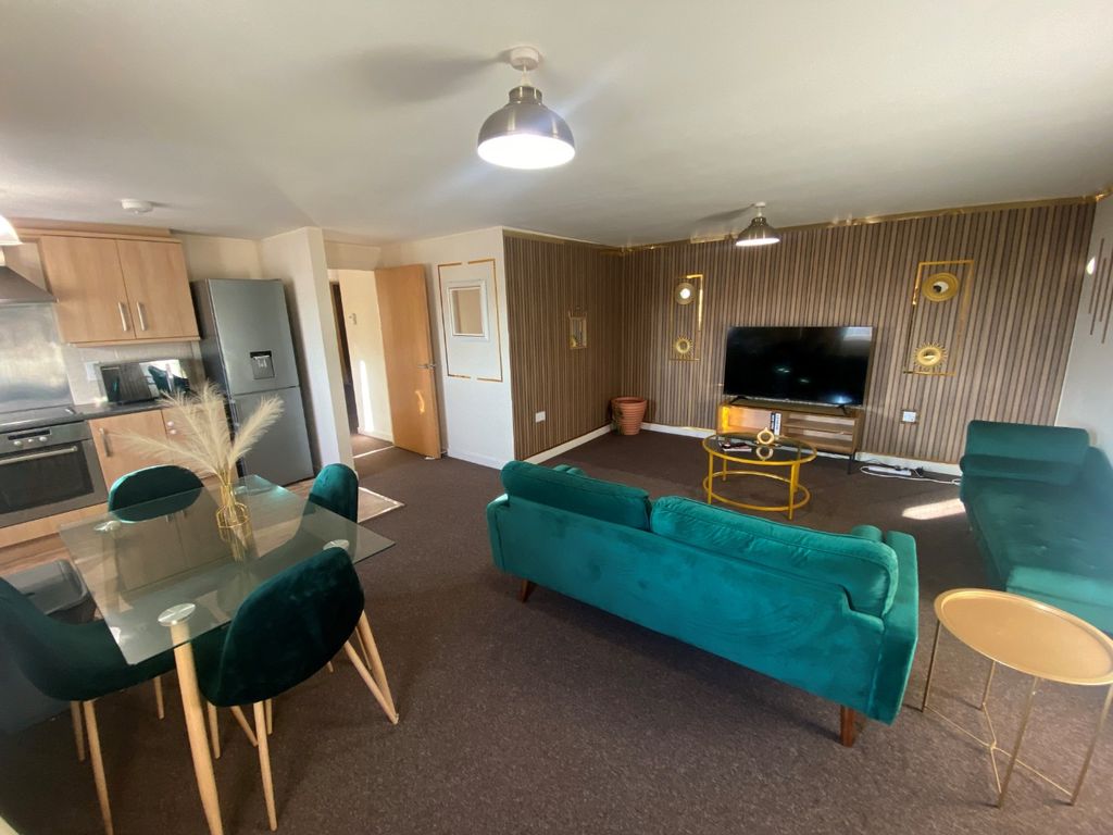 Property photo 2 of 9 2876484