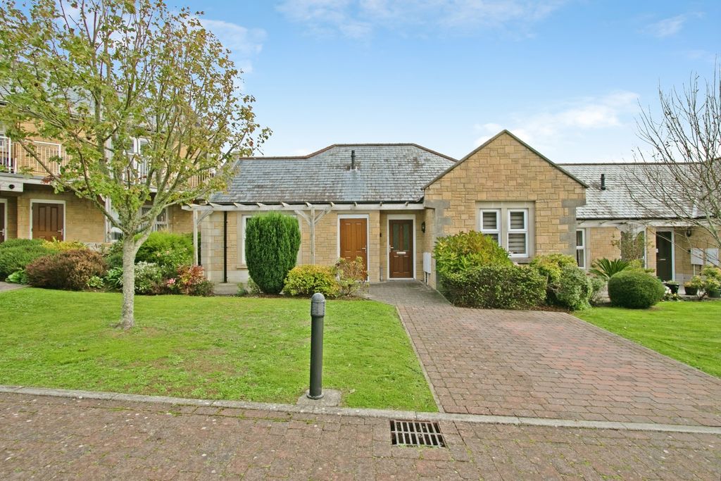 Property photo 1 of 16 Pbox-Img.Jpg
