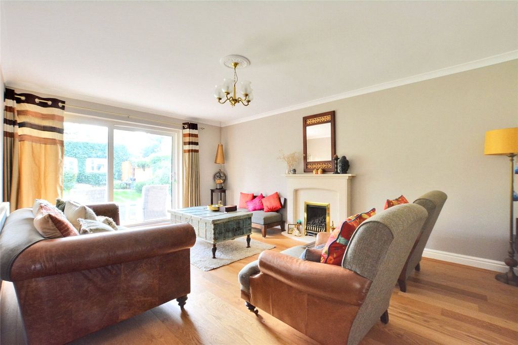 Property photo 1 of 17 Picture No. 01