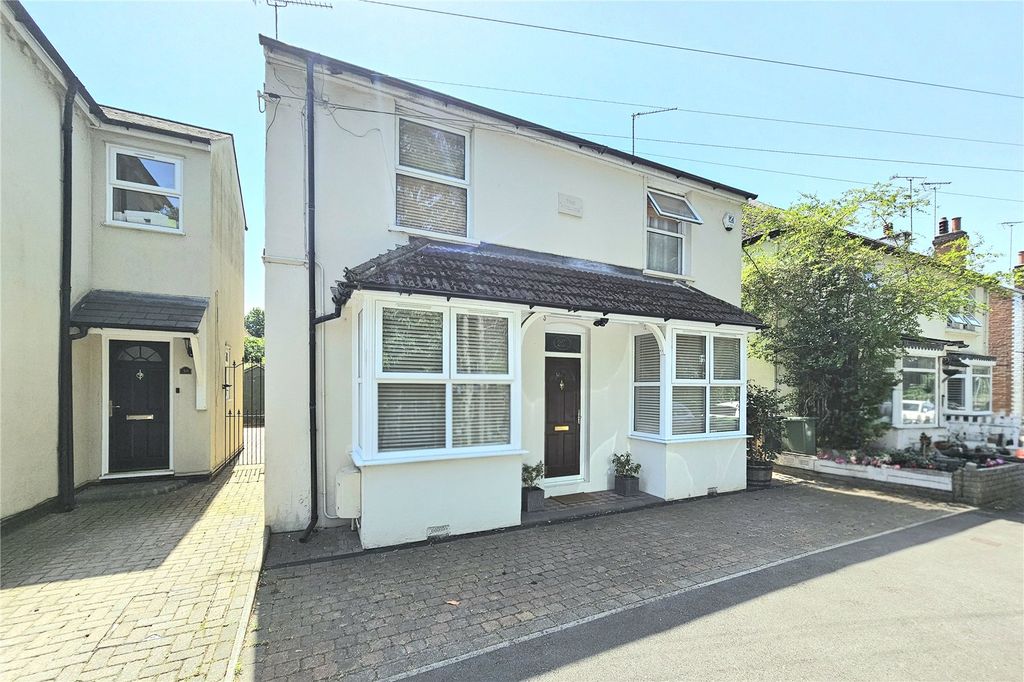 Property photo 1 of 23 Picture No. 02