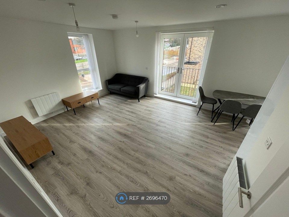 Property photo 2 of 12 Living Room