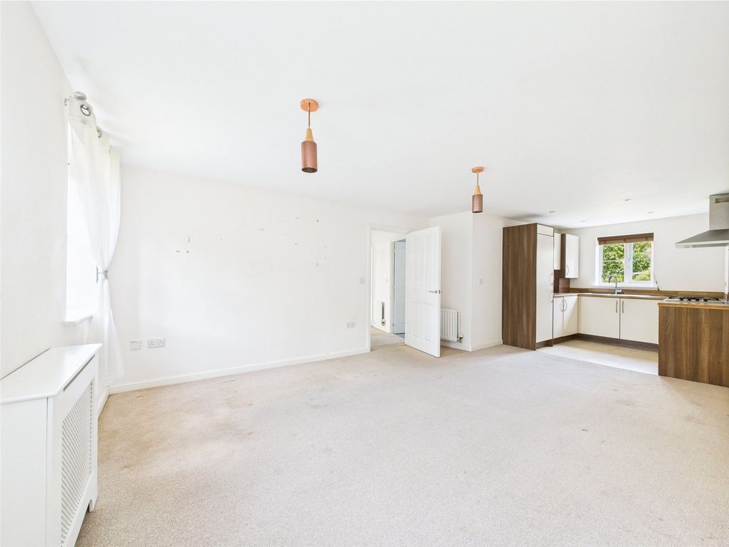 Property photo 3 of 11 Picture No. 06